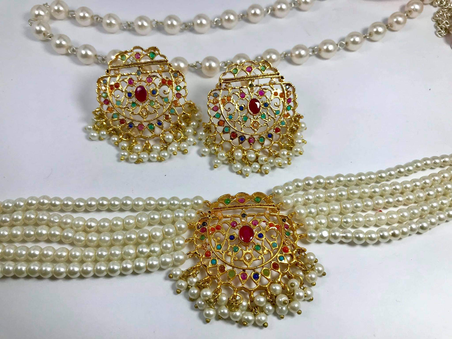 Nauratan Chokar and Earrings